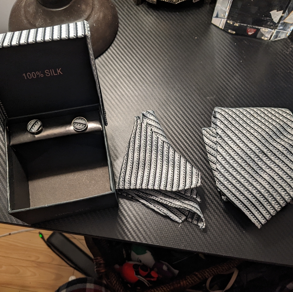 Grey Tie Set
